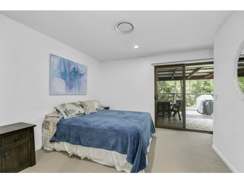 6 Walker Drive, Worongary QLD 4213