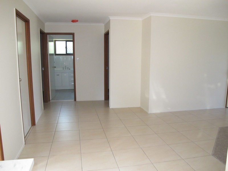 19 Cambridge Street, Carrara QLD 4211