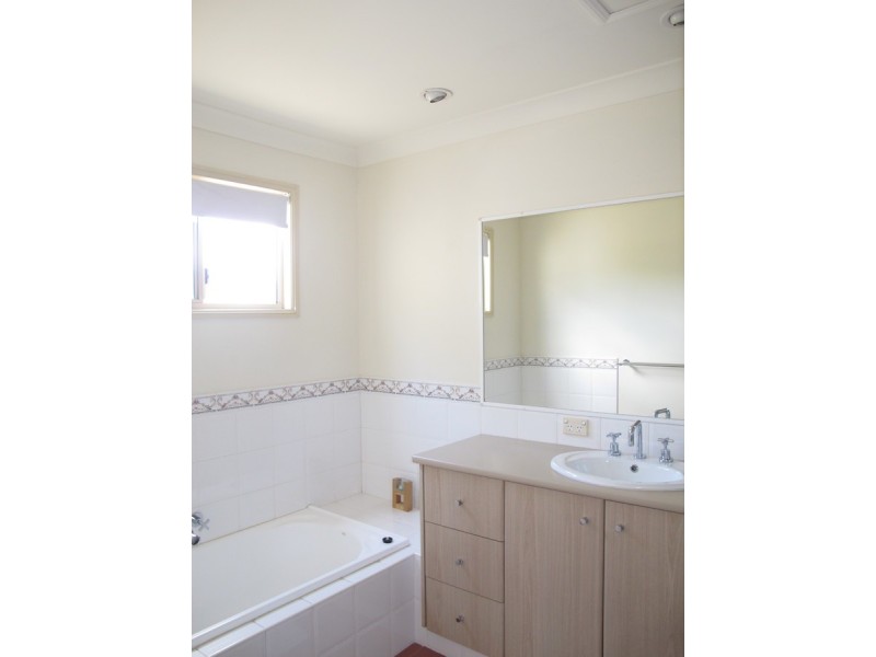 4/53 Paddington Drive, Carrara QLD 4211