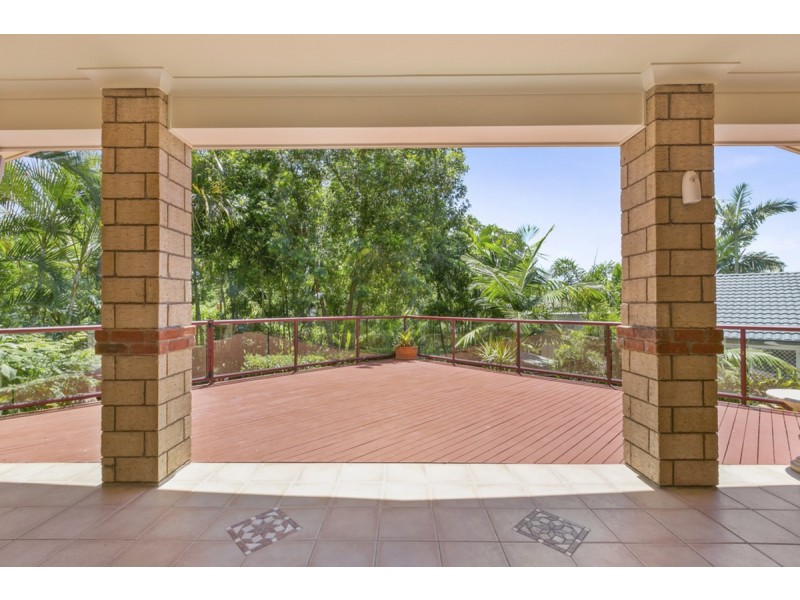 25 Woolmere Street, Carrara QLD 4211