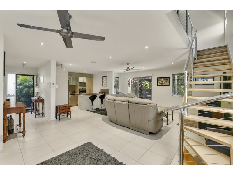 12/1 Boulton Drive, Nerang QLD 4211