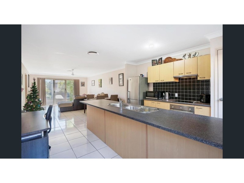 2/2 Tallon Street, Upper Coomera QLD 4209