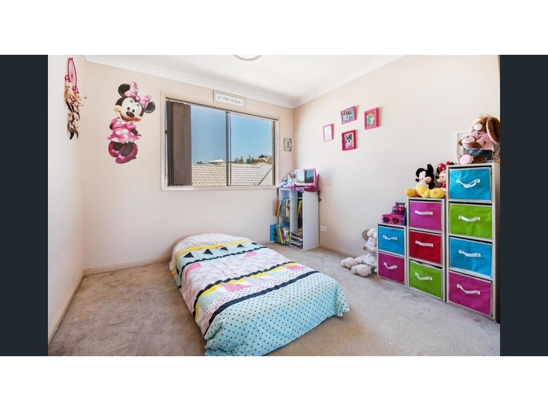 2/2 Tallon Street, Upper Coomera QLD 4209