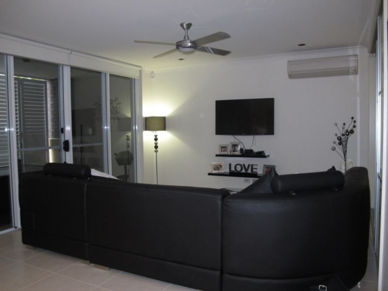 4003/3027 The Boulevard, Carrara QLD 4211