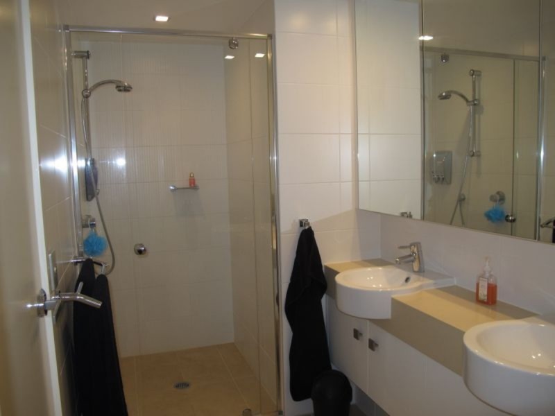 4003/3027 The Boulevard, Carrara QLD 4211