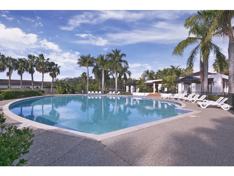 52A/64 Gilston Road, Nerang QLD 4211