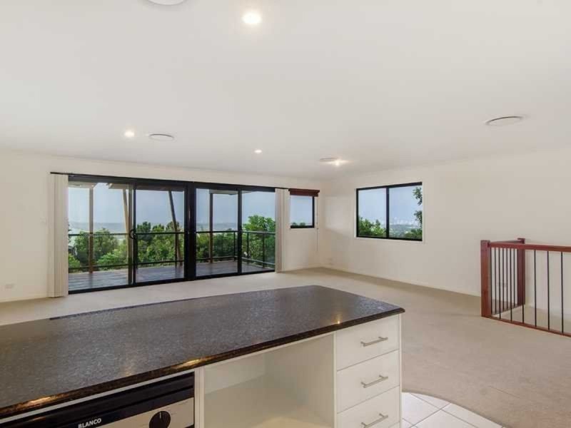 29/2 Ridgeline Way, Highland Park QLD 4211