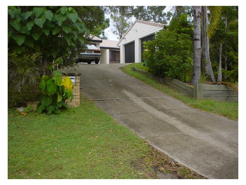 6 Cozens Way, Highland Park QLD 4211