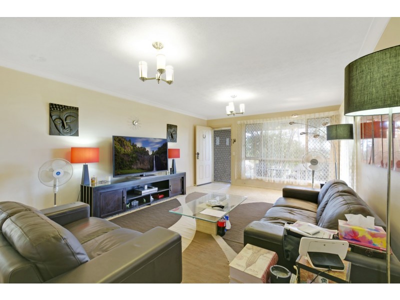 4 Kahlua Court, Highland Park QLD 4211