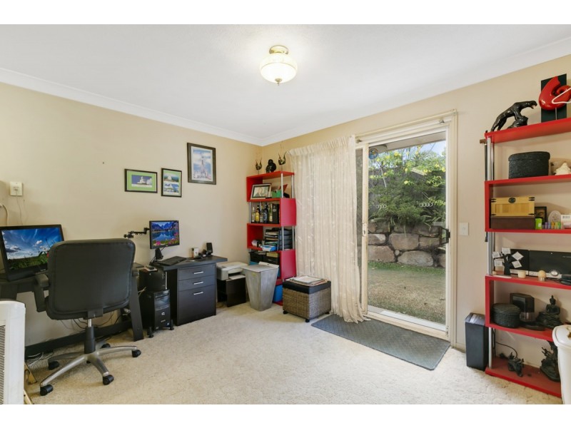 4 Kahlua Court, Highland Park QLD 4211
