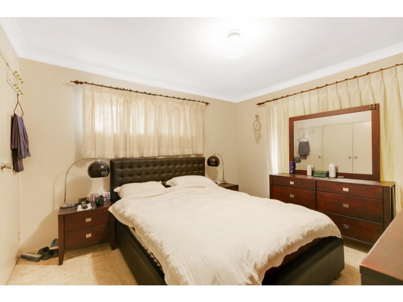 4 Kahlua Court, Highland Park QLD 4211