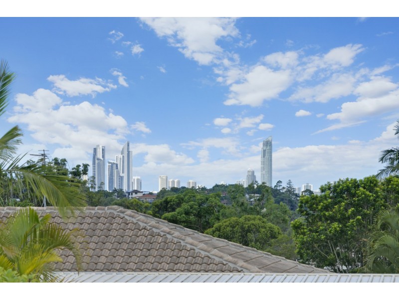 4 Kahlua Court, Highland Park QLD 4211
