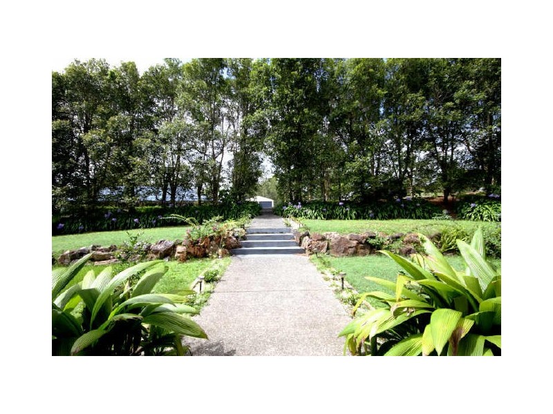 13 Arthur Payne Court, Worongary QLD 4213