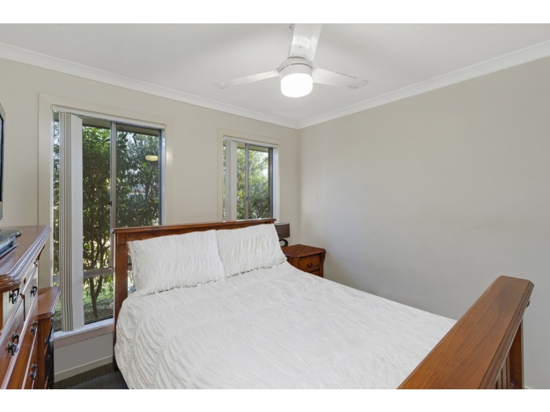 6 McVeigh Street, Pimpama QLD 4209