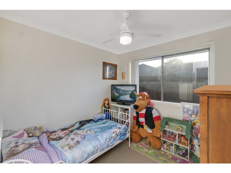 6 McVeigh Street, Pimpama QLD 4209