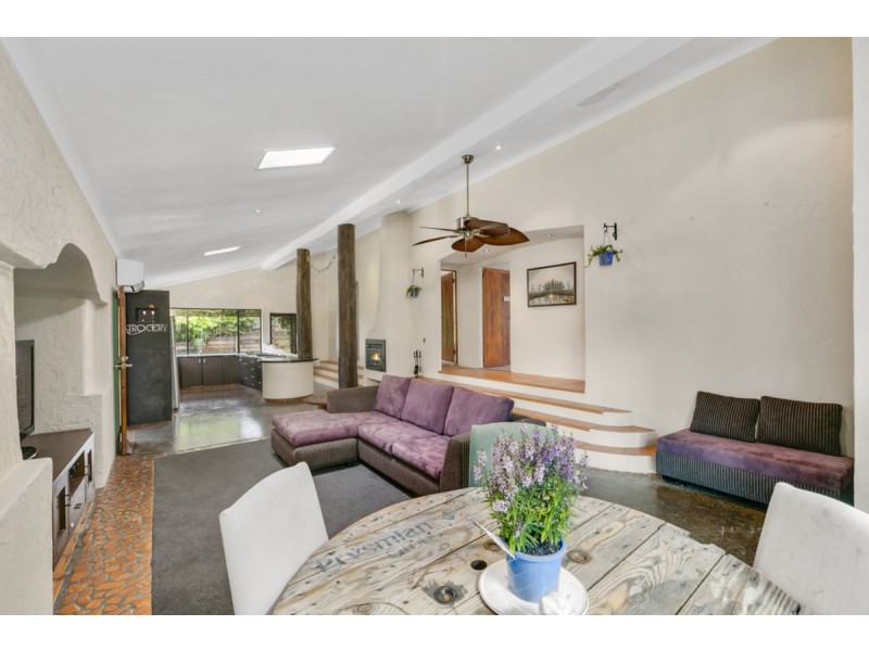 147 Hinkler Drive, Worongary QLD 4213