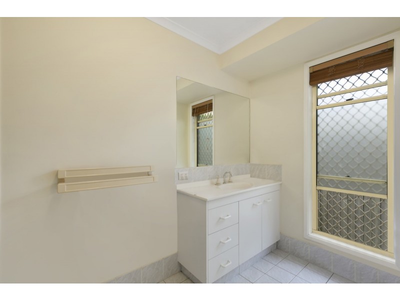 183 Pappas Way, Carrara QLD 4211