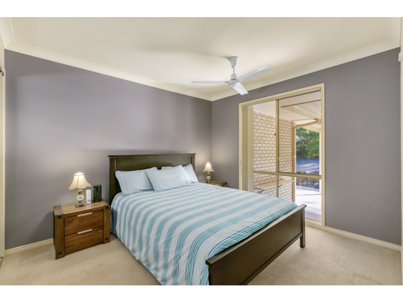 12 Chevron Rise, Highland Park QLD 4211