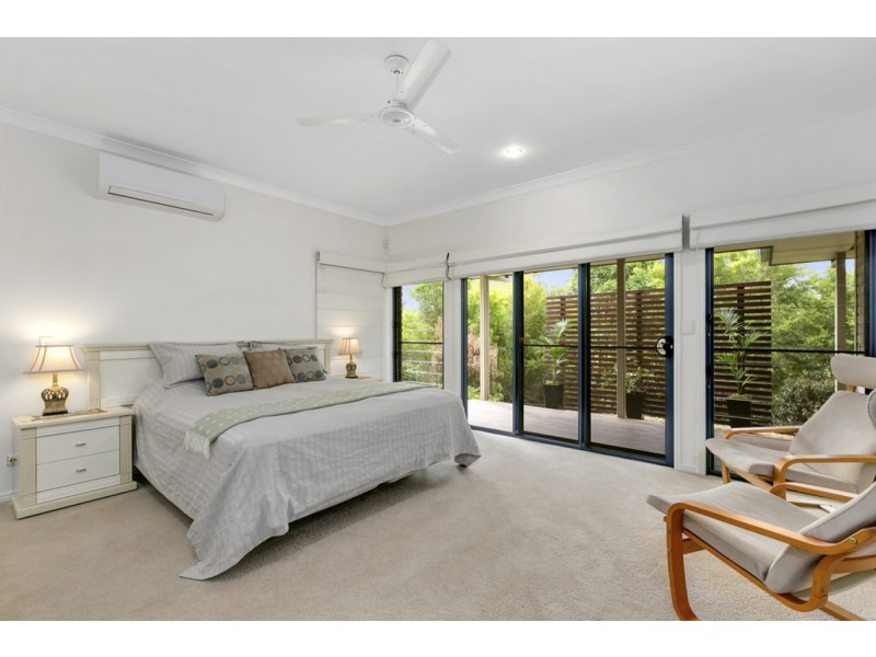 1 Pasture Place, Mount Nathan QLD 4211