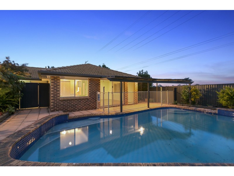 33 McCowan Street, Ashmore QLD 4214