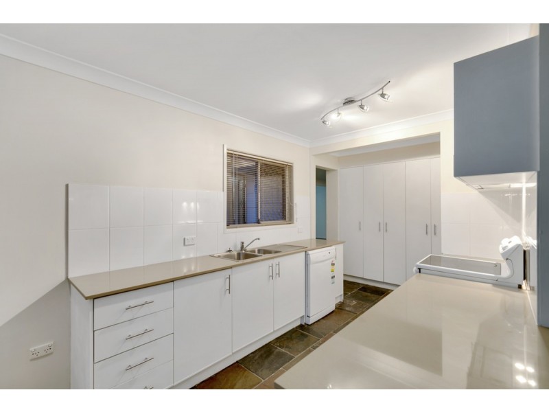 33 McCowan Street, Ashmore QLD 4214