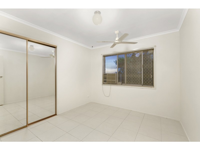 33 McCowan Street, Ashmore QLD 4214