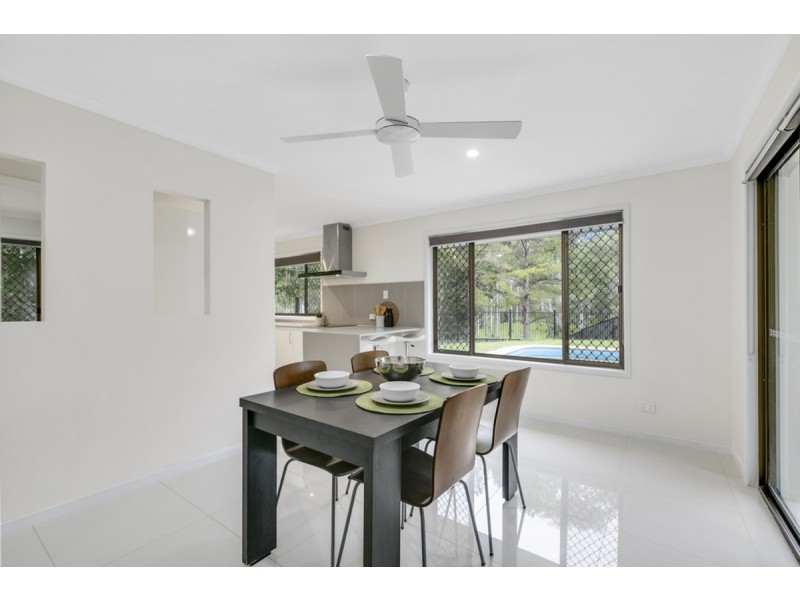 11 Mooyumbin Court, Nerang QLD 4211