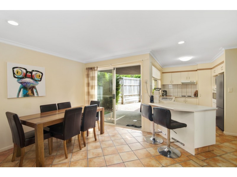 30a Aberdeen Court, Highland Park QLD 4211