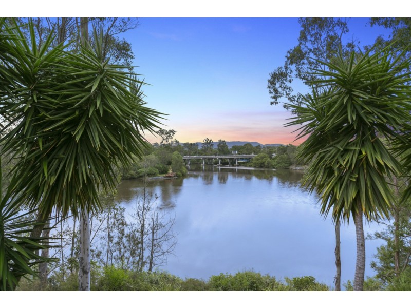 2/29 Riverwood Drive, Ashmore QLD 4214