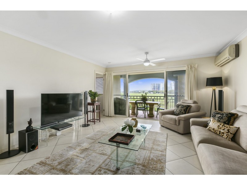 88/88-89 Limetree Parade, Runaway Bay QLD 4216