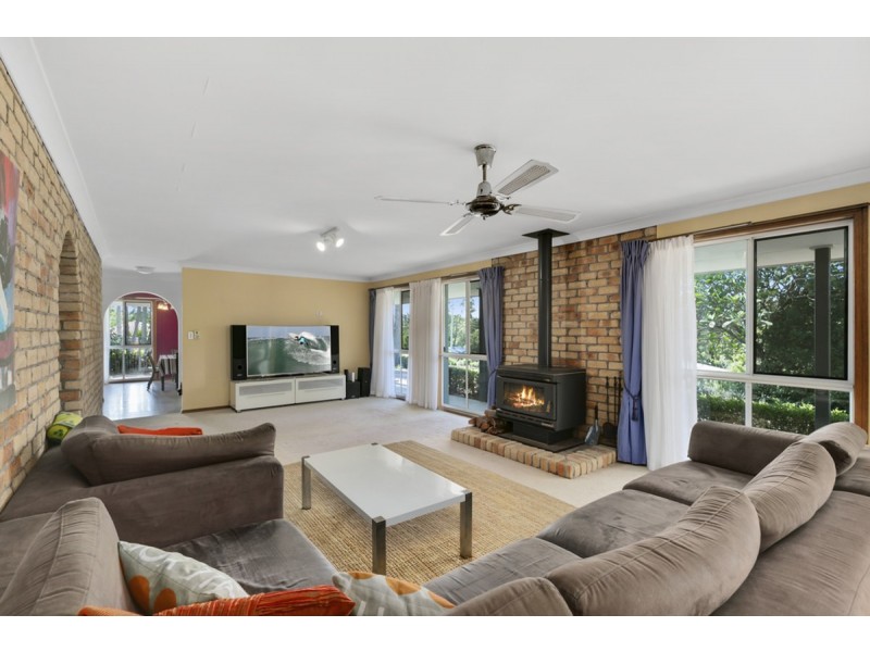 50 Winderadeen Drive, Highland Park QLD 4211