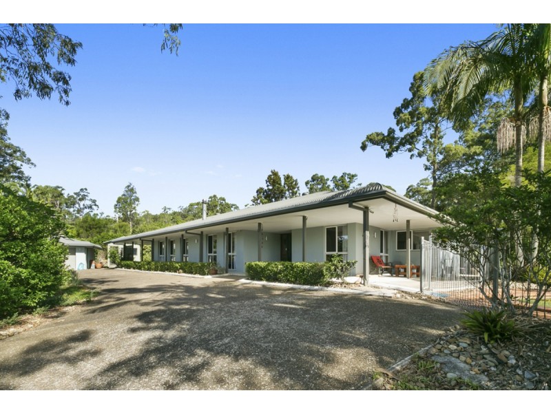 50 Winderadeen Drive, Highland Park QLD 4211