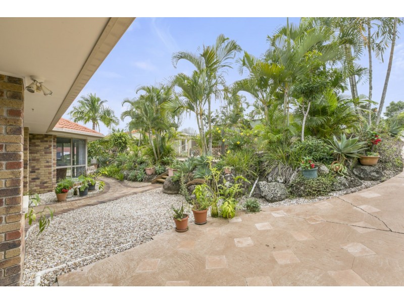 381 Worongary Road, Tallai QLD 4213