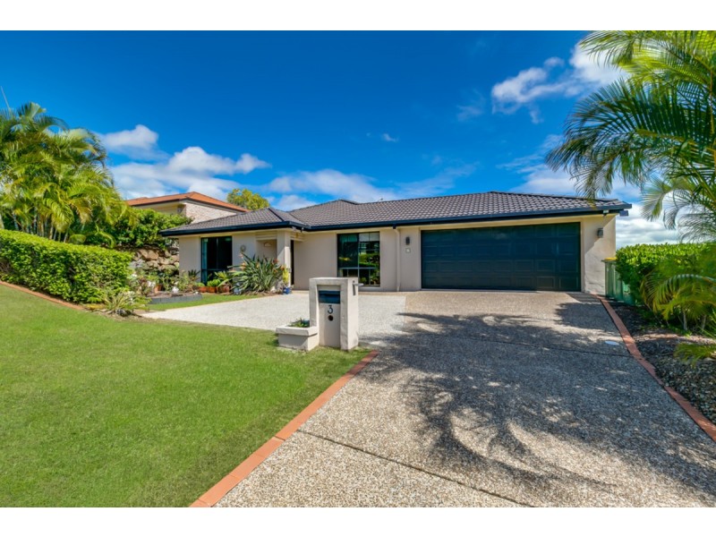 3 Tawanga Close, Pacific Pines QLD 4211