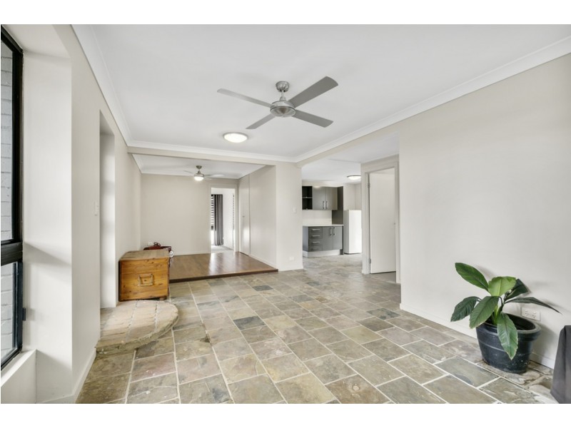 11 Eureka Crescent, Nerang QLD 4211