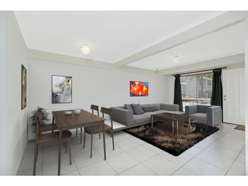 30/125 Pappas Way, Carrara QLD 4211
