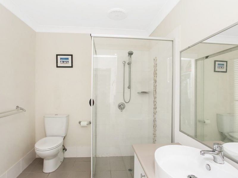 4 Fantail Court, Gilston QLD 4211