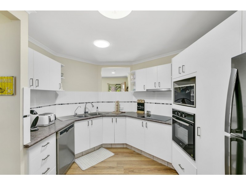 37 Riverpark Drive, Nerang QLD 4211