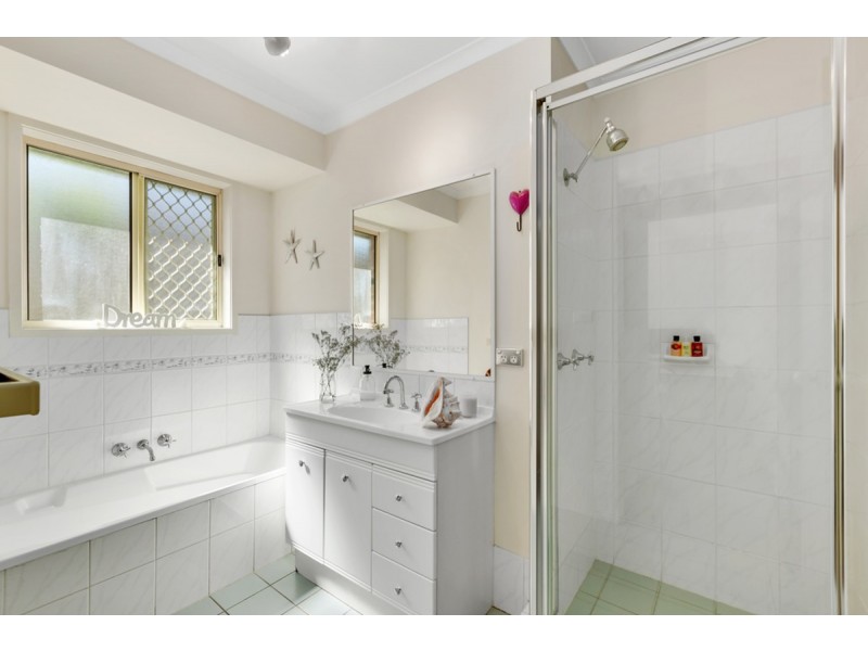 37 Riverpark Drive, Nerang QLD 4211