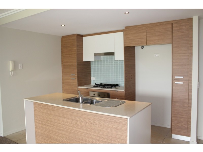 6/154 Musgrave Avenue, Southport QLD 4215