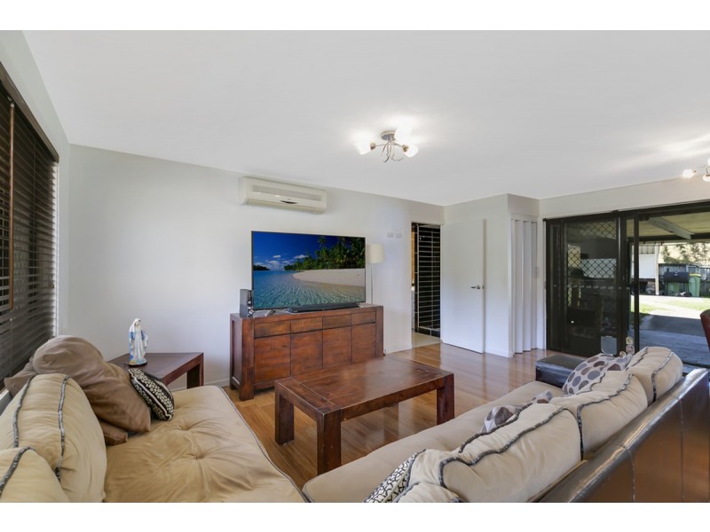 12 Buring Court, Highland Park QLD 4211