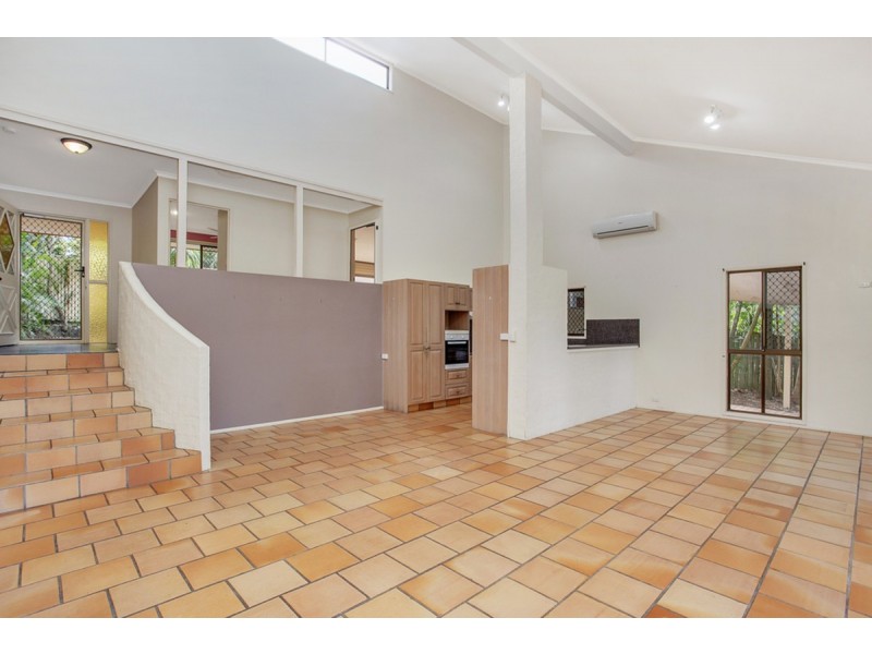 39 Bartlett  Avenue, Nerang QLD 4211