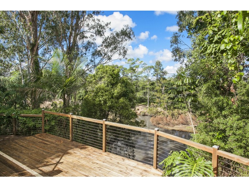 39 Bartlett  Avenue, Nerang QLD 4211