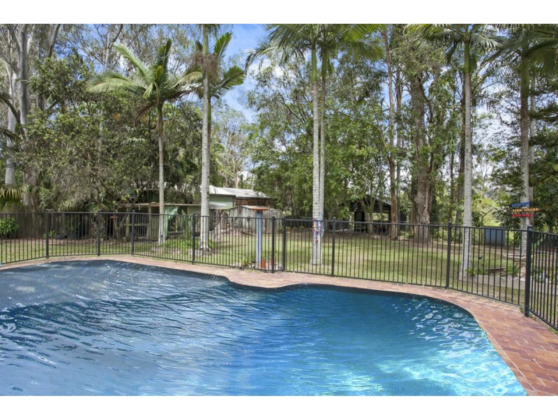 18 Yarraowee Drive, Nerang QLD 4211