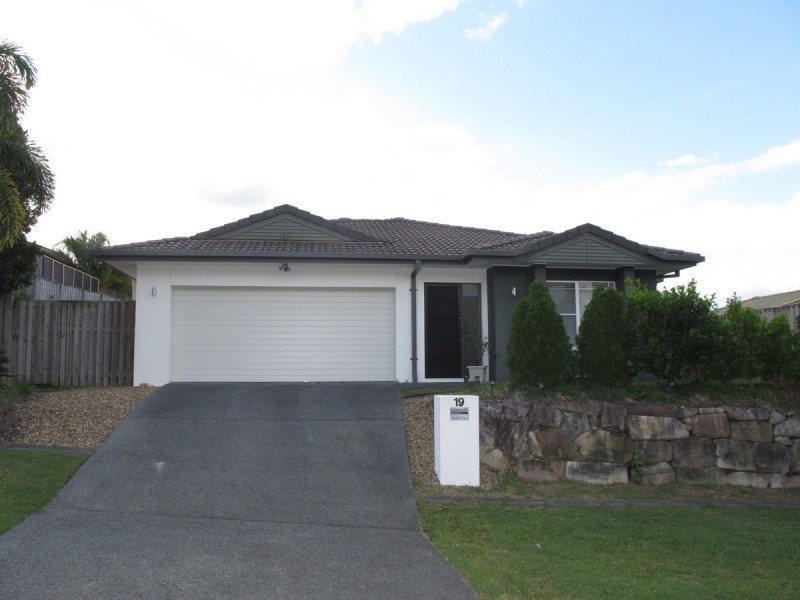 19 Kelsey Circuit, Nerang QLD 4211