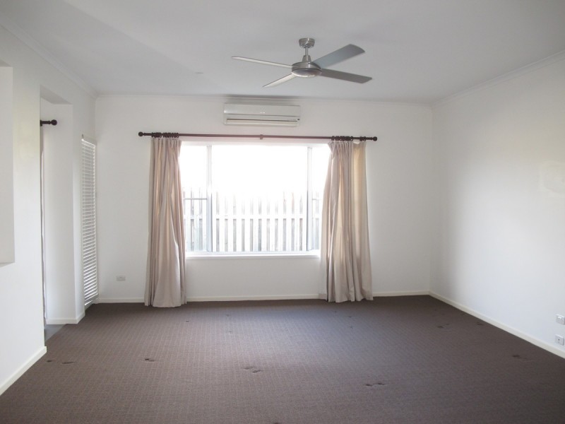 19 Kelsey Circuit, Nerang QLD 4211