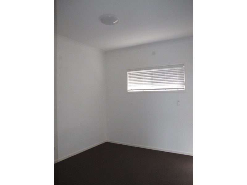 19 Kelsey Circuit, Nerang QLD 4211