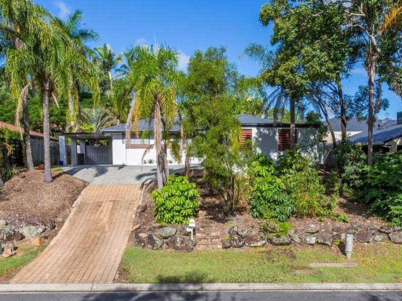 3 Cairngorm Street, Carrara QLD 4211