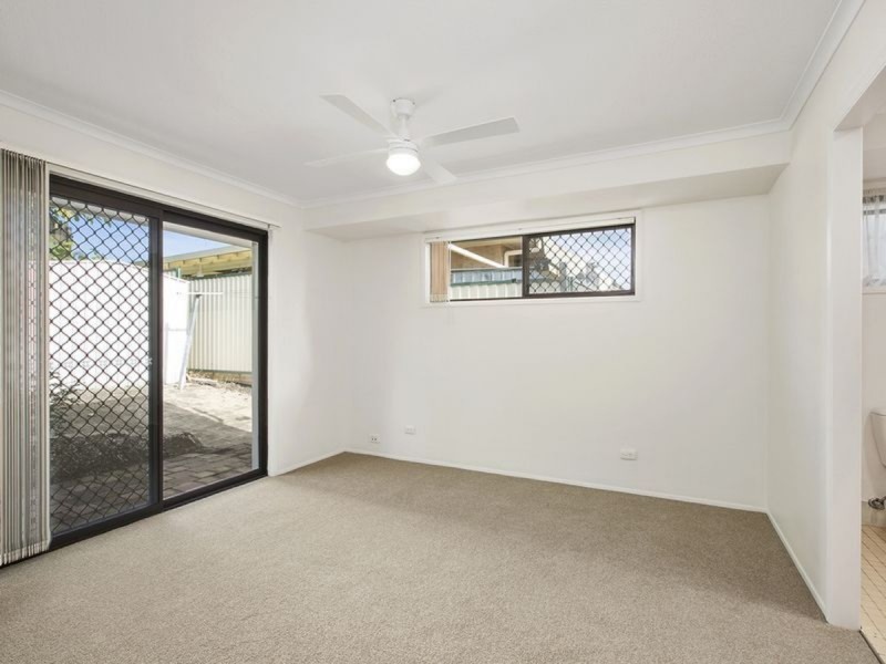 3 Cairngorm Street, Carrara QLD 4211