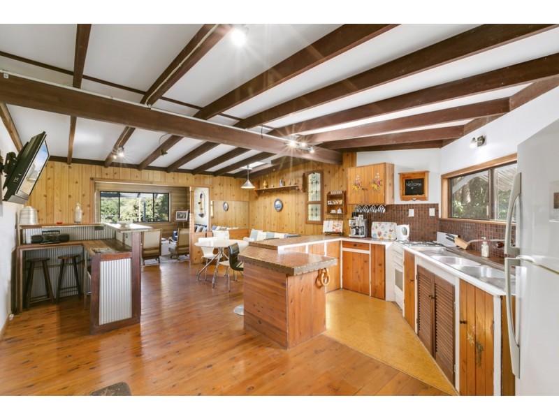 1160 Beechmont Road, Lower Beechmont QLD 4211